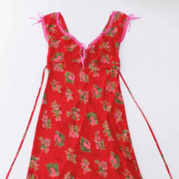 ISO VINTAGE BETSEY JOHNSON - Picture 7 of 16